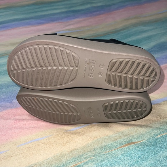 Crocs Brooklyn Low Wedge Platform Sandal Black / Mushroom Tan Size 11 - Picture 8 of 8